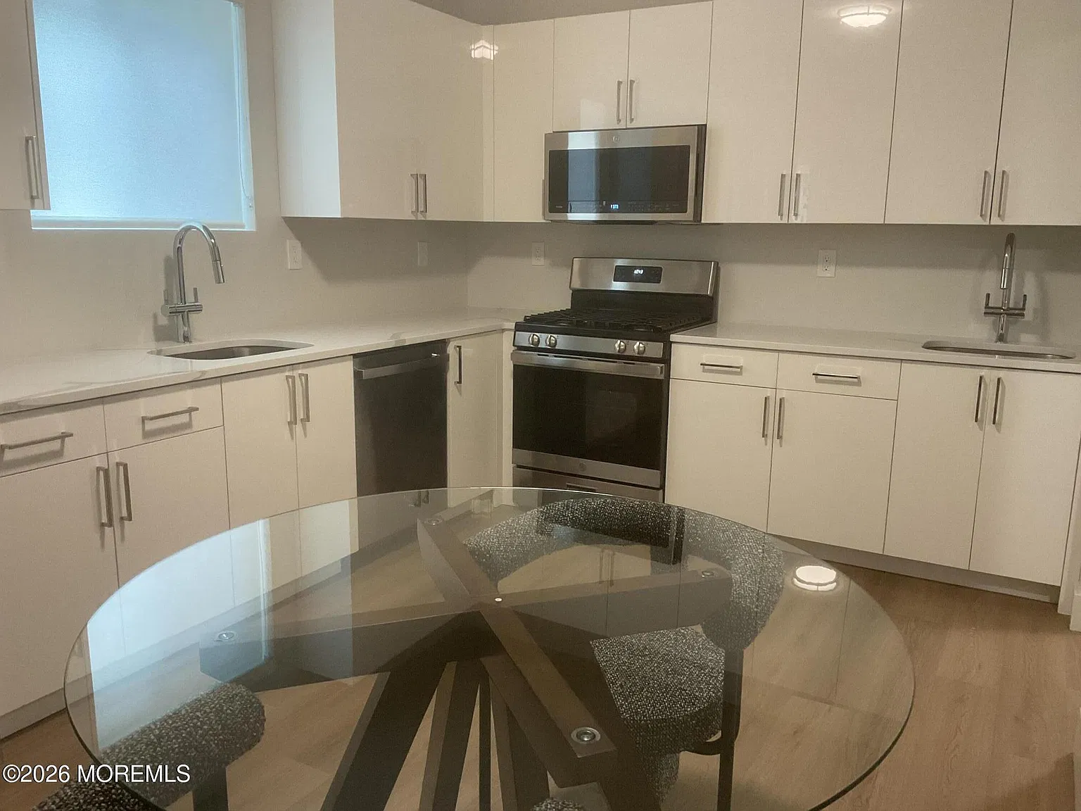 3 bed, 1578 sqft, $2,500 — Photo 1