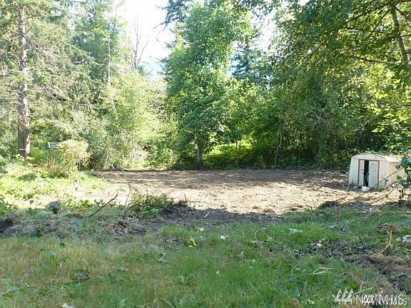 4th image of 41119 Halls Ln