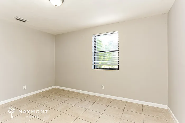 1904 Shelton Rd — Photo 12
