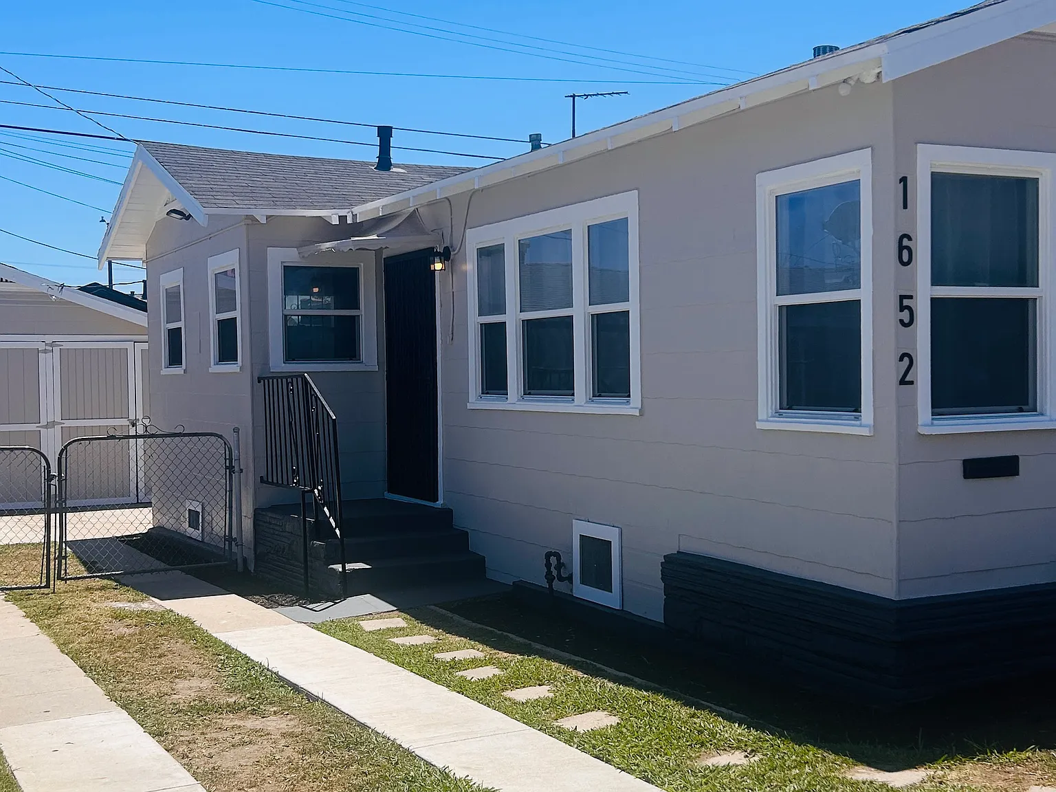 2 bed, 854 sqft, $3,000 — Photo 2