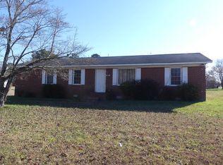 405 Broadnax St, Seaboard, NC 27876