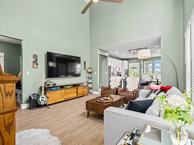3202 Betony St — Photo 7