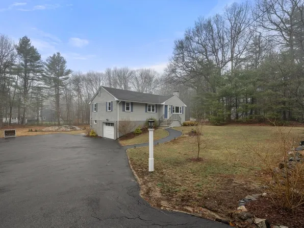 117 Jenkins Rd, Andover, MA 01810