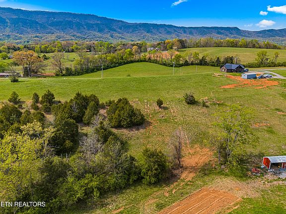 4th image of Bogard Rd
