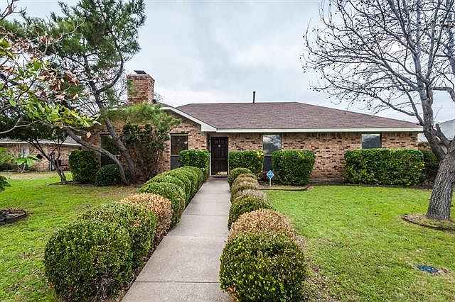 1st image of 17607 Medina Dr