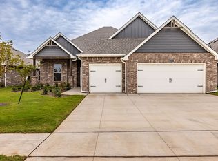 2900 E Northhampton St, Broken Arrow, OK 74014