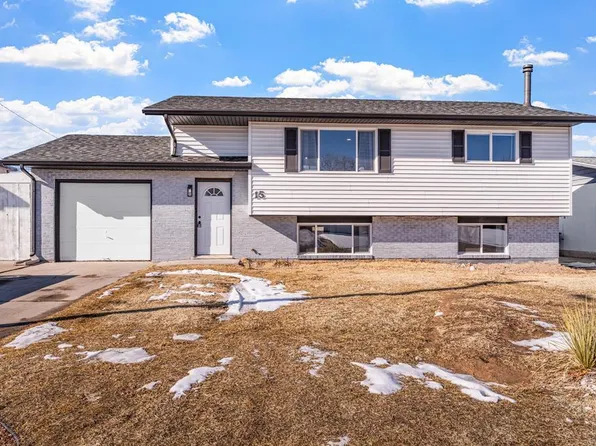 15 Radcliff Ln, Pueblo, CO 81005