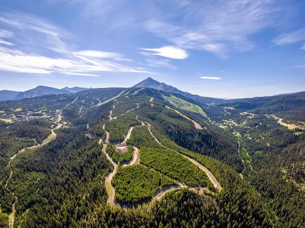 7 Settlement Trl, Big Sky, MT 59716