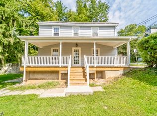 187 Market St, Belvidere, NJ 07823