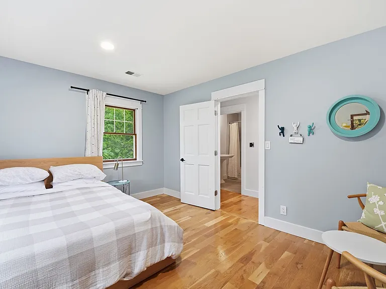 10200 Grandview Rd — Photo 33