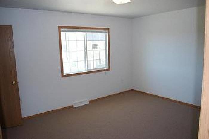 2nd image of 100 Industrial Dr APT 37