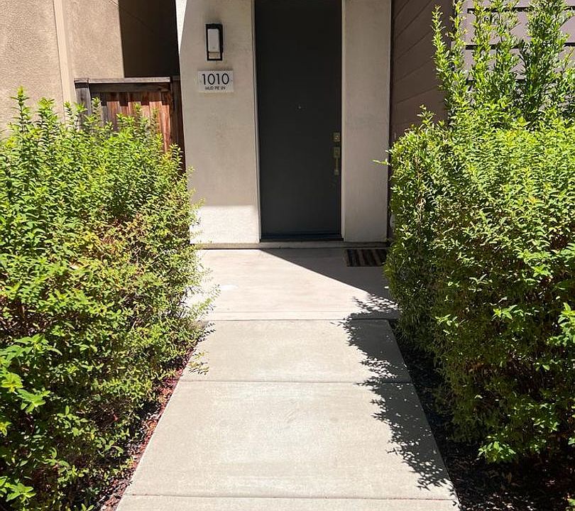 1st image of 1010 Mud Pie Ln #1010