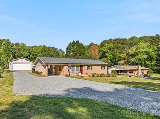 4608 Rainbow Dr, Kannapolis, NC 28081
