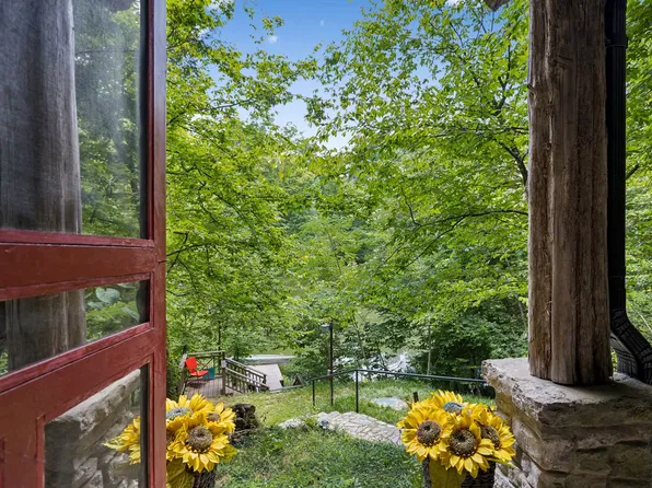 7941 Fernvale Rd, Fairview, TN 37062