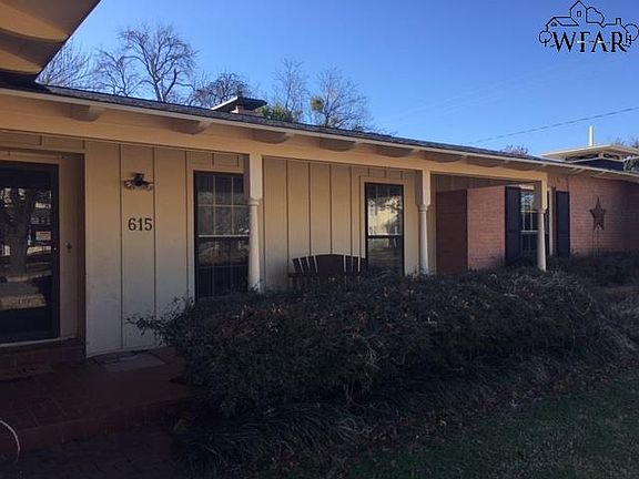 2nd image of 615 W Bois D Arc St