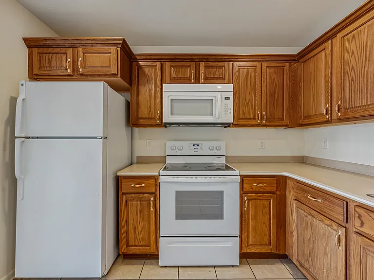 1224 Deseret Dr — Photo 15