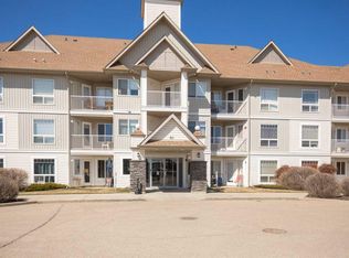 60 E Jacobs Close #101, Red Deer, AB T4P4A2
