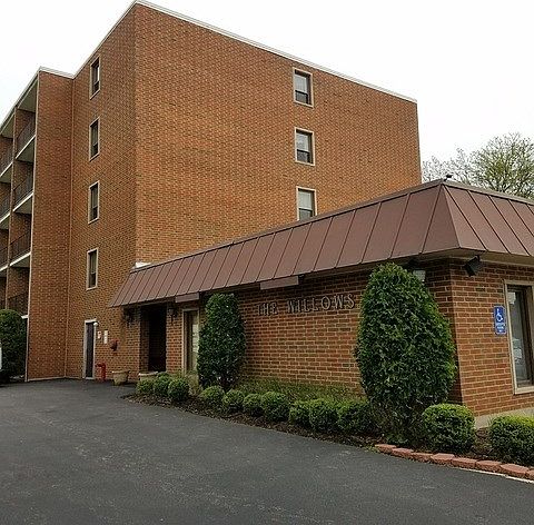 1st image of 255 S West Ave APT 205