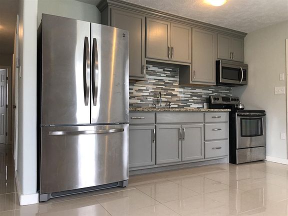 3rd image of 2212 Avenue B