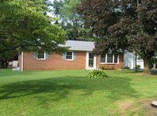 3242 Boone Dr, Manchester, MD 21102