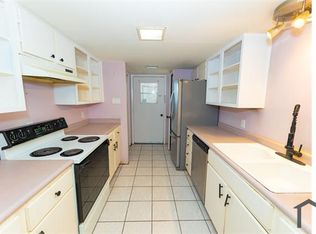85 S Commonsway Dr, Portland, TX 78374