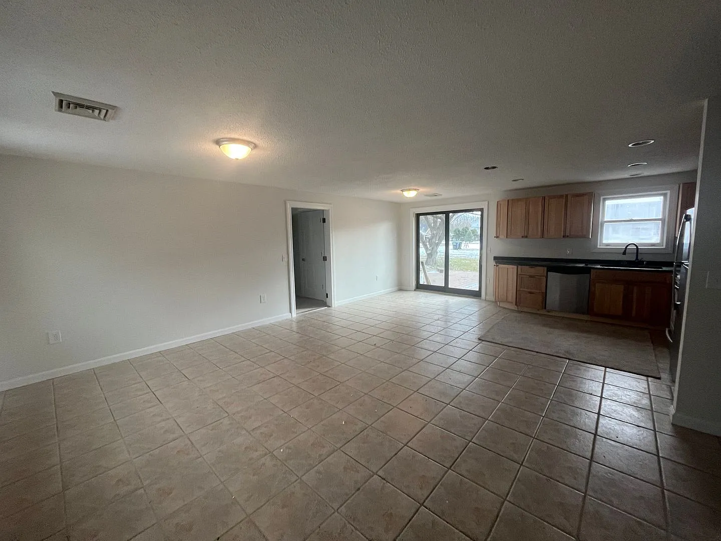 3 Bedroom Home in Morrisville — Photo 2
