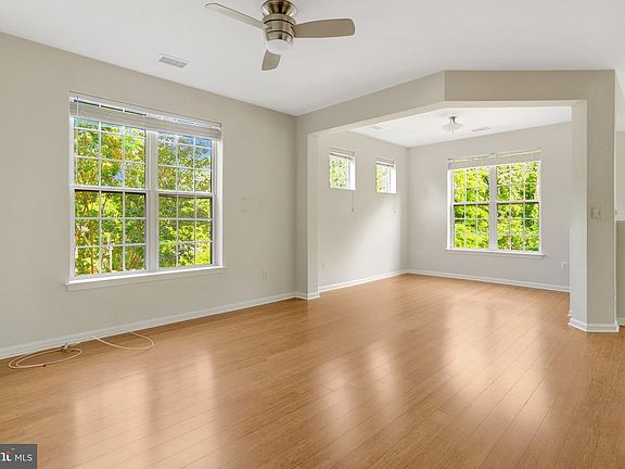 5th image of 6495 Tayack Pl Unit 204