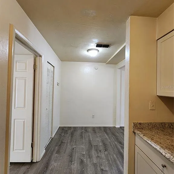 7012 SW 6th Pl #C — Photo 8