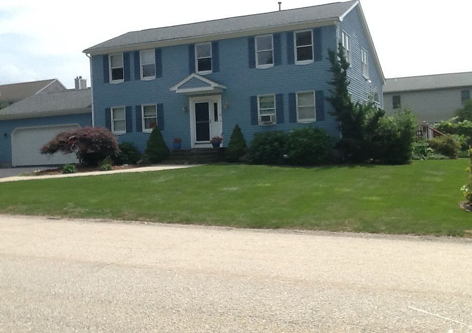 1st image of 30 Patricia Ann Dr