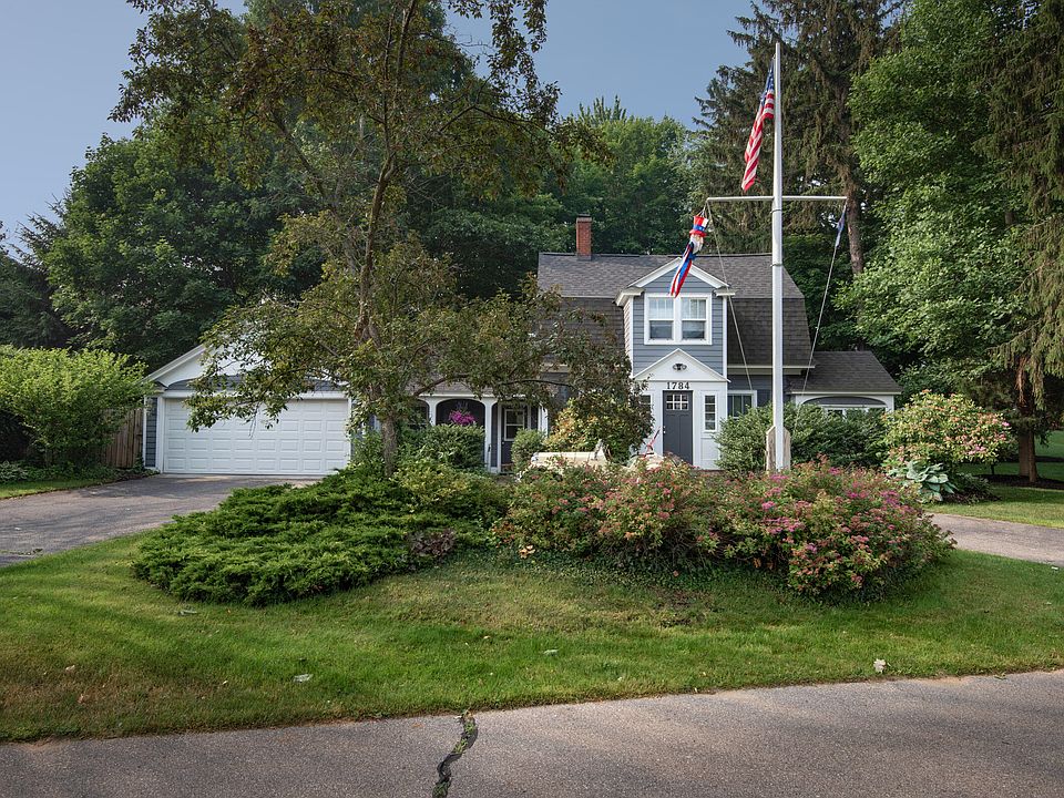 1784 S Shore Dr, Holland, MI 49423 Zillow