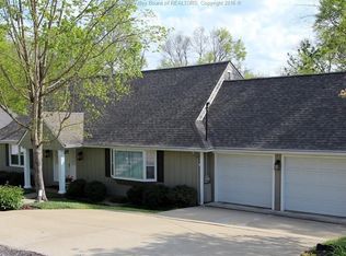 1379 Nottingham Rd, Charleston, WV 25314