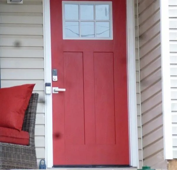2840 Capri Dr — Photo 2