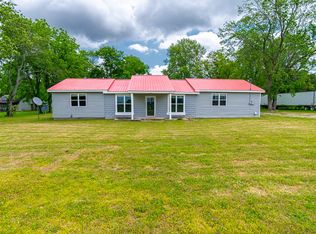 5 Layman Rd, Elora, TN 37328