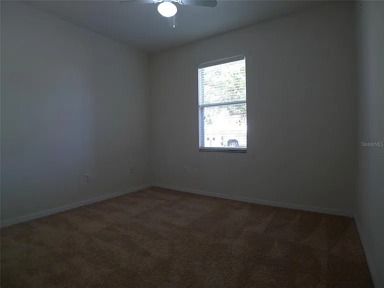 6829 Lake Eaglebrooke Dr — Photo 19