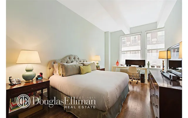 Sold by Douglas Elliman | media 18
