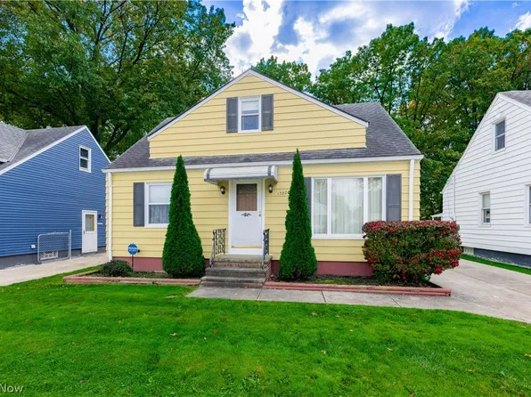 13808 York Blvd, Garfield Heights, OH 44125