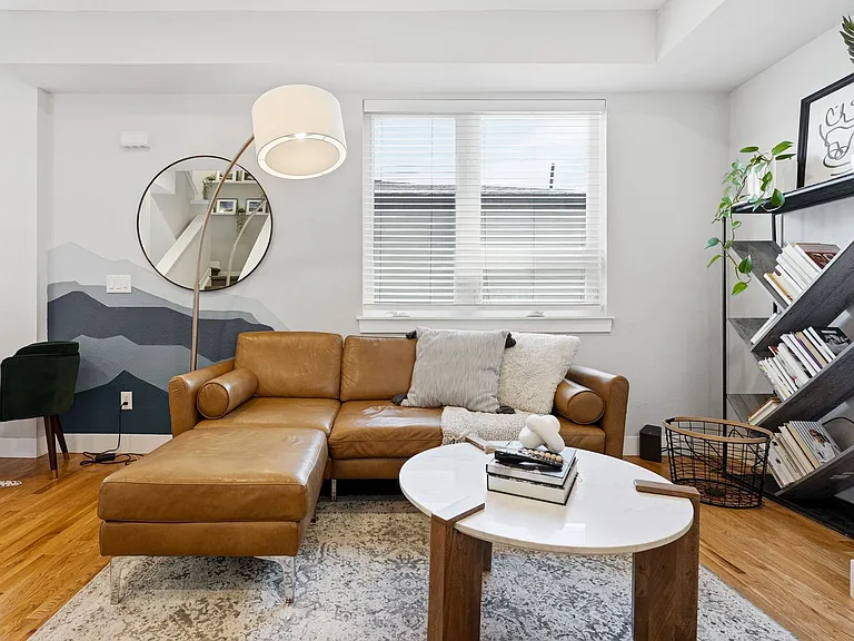 1731 Irving St #105 — Photo 21