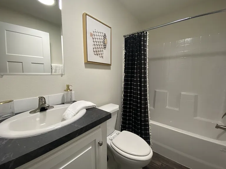 Palm Creek Resort & Residences — Photo 57
