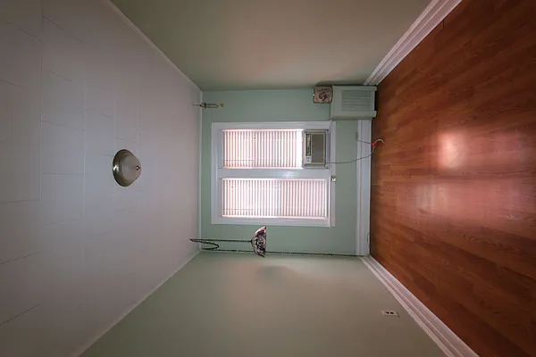 Rented by Velsor Realty | media 17