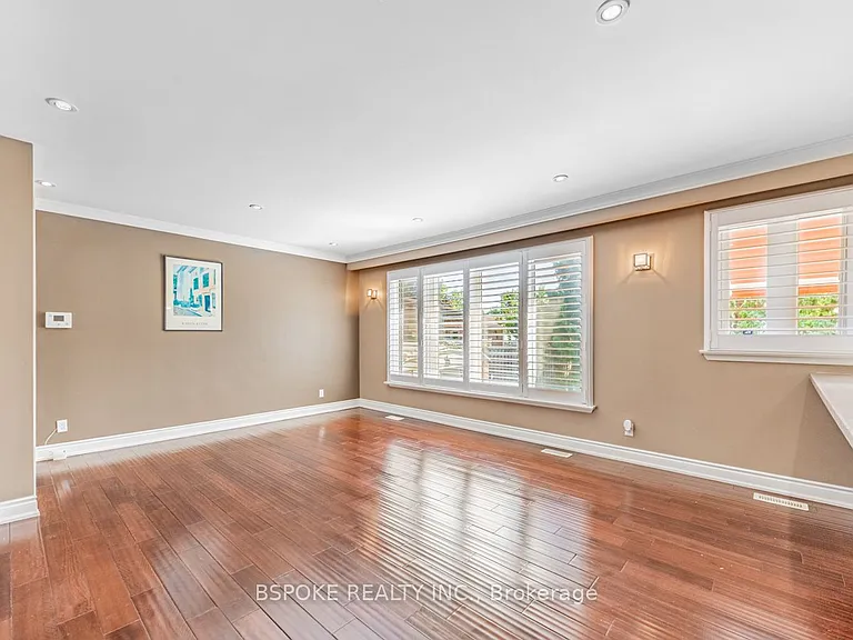 252 Thistle Down Blvd #UPPER — Photo 6