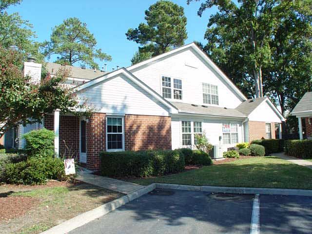 1st image of 1525 Orchard Grove Dr