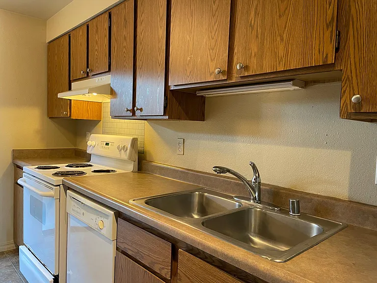 1755 W Sunn Fjord Ln — Photo 9