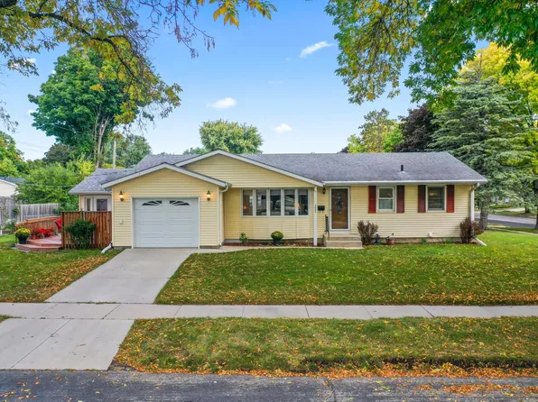 3605 1st St NW, Rochester, MN 55901