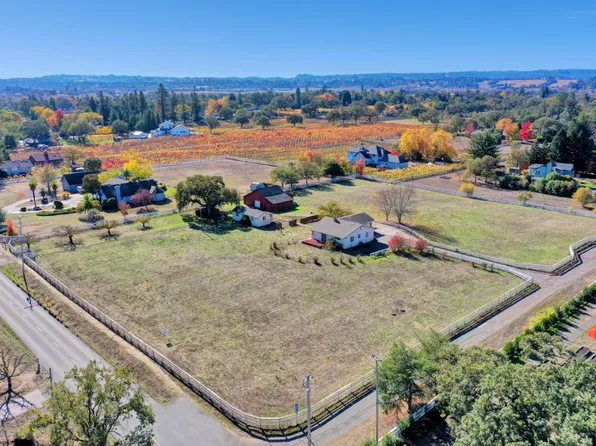1665 Willowside Rd, Santa Rosa, CA 95401