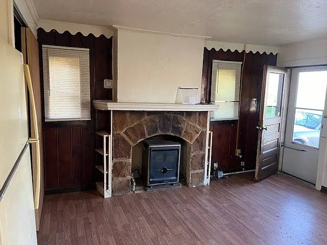 1248 Bausher Ct NW — Photo 2