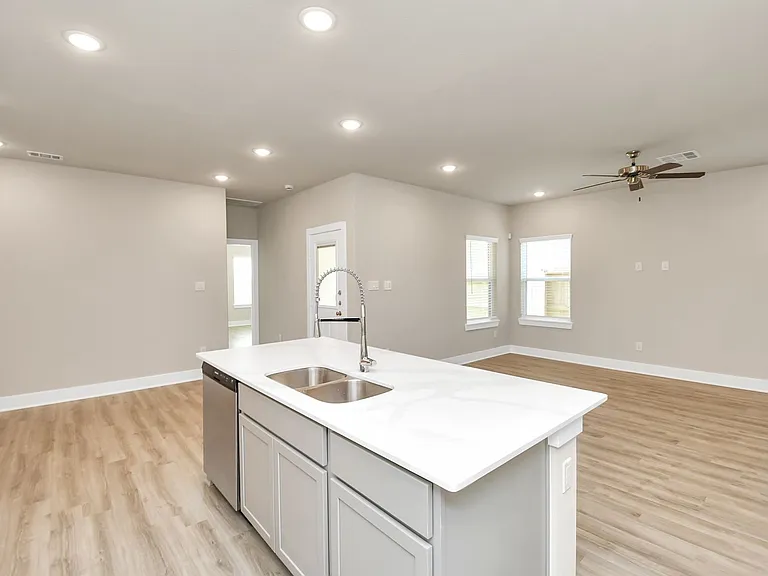 21035 Bay Village Dr #A — Photo 13