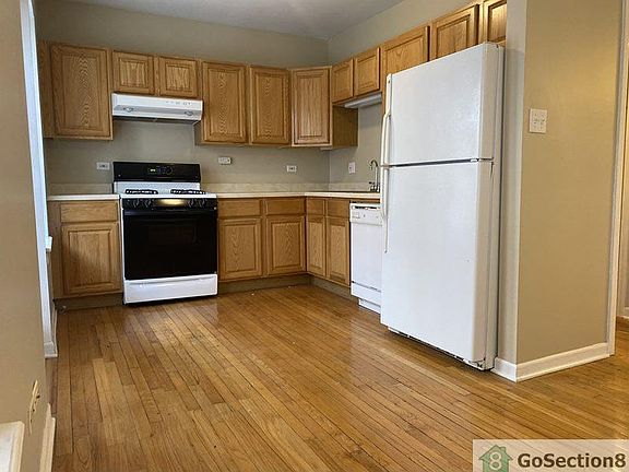 2nd image of 7026 S Cregier Ave APT F4