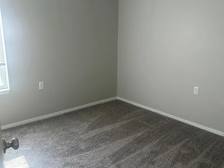 424 Neihardt Dr #9 — Photo 14