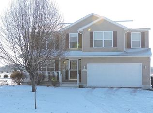 37921 Law Rd, Grafton, OH 44044