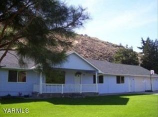 7800 Cowiche Canyon Rd, Yakima, WA 98908